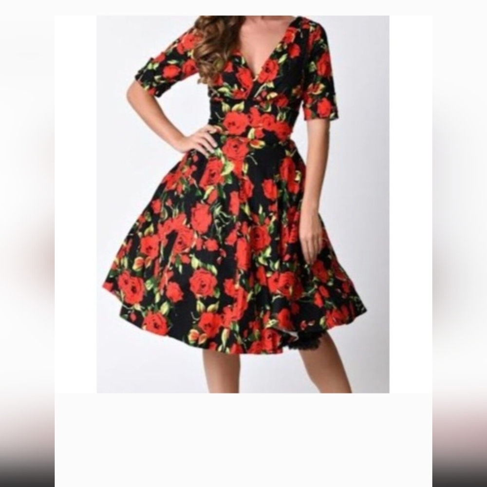 Unique Vintage Womens M Dolores Black Floral Swing Dress